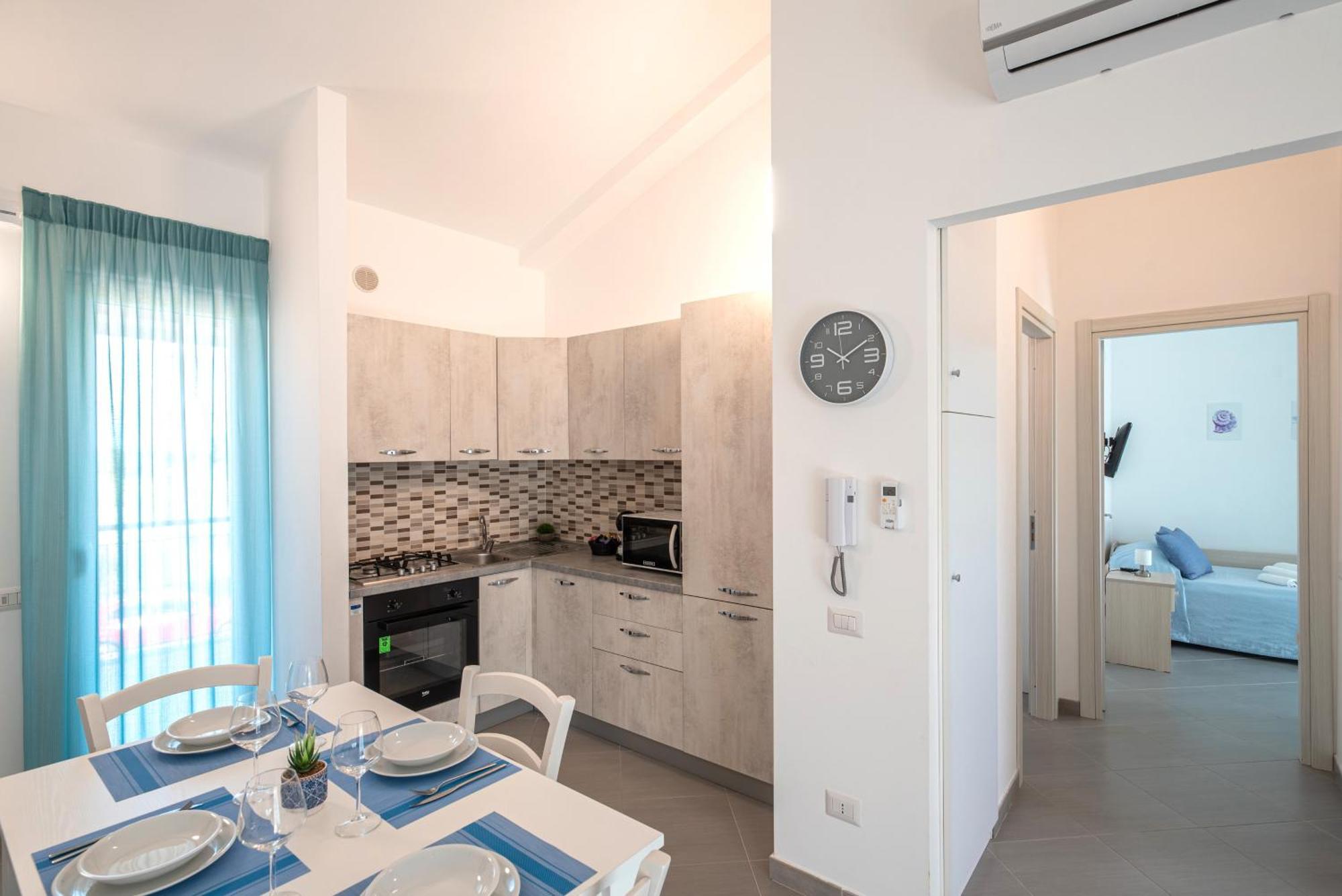 Icaro Residence Apartments With A Beautiful Pool Sant'Agata di Militello Exterior foto
