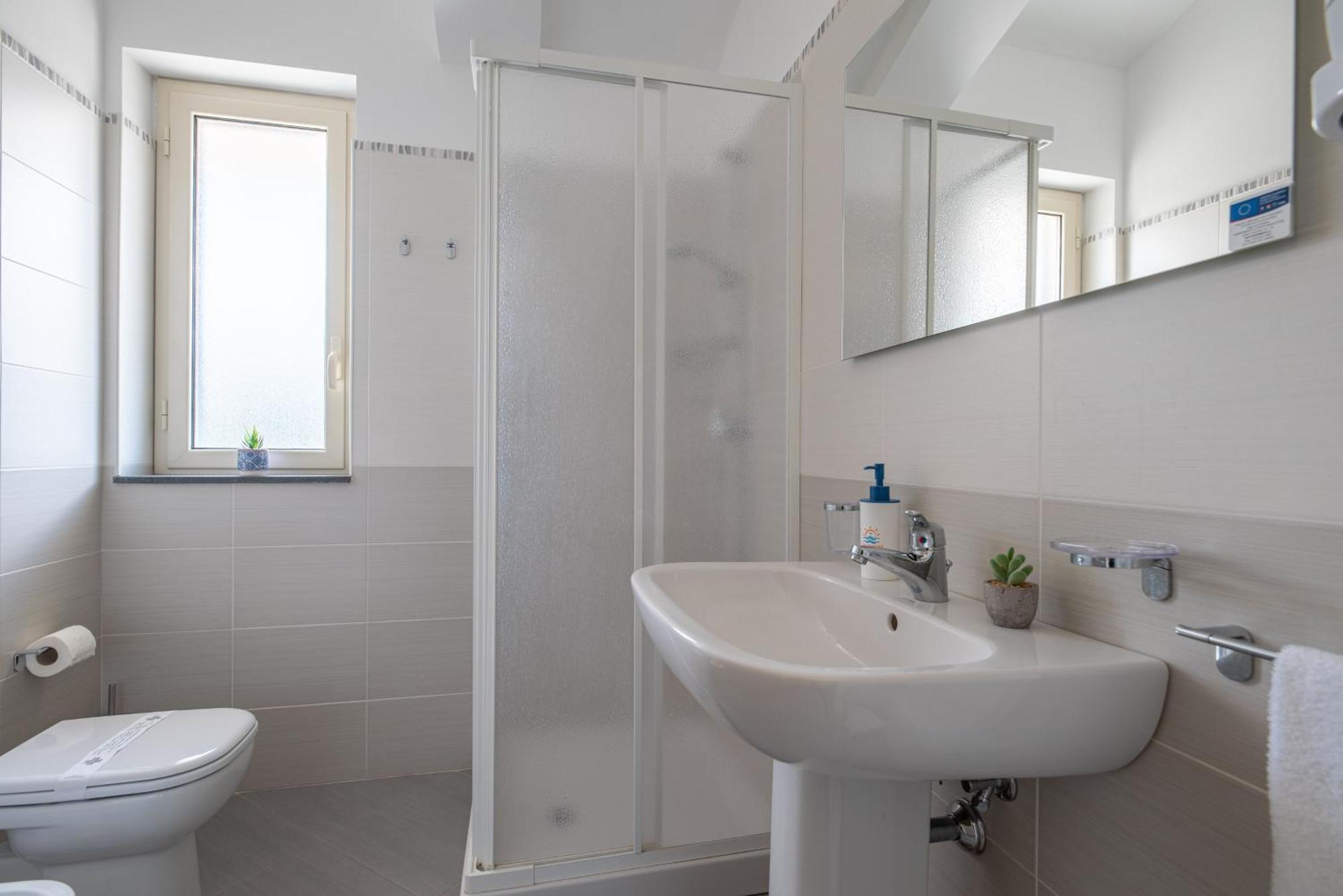 Icaro Residence Apartments With A Beautiful Pool Sant'Agata di Militello Exterior foto
